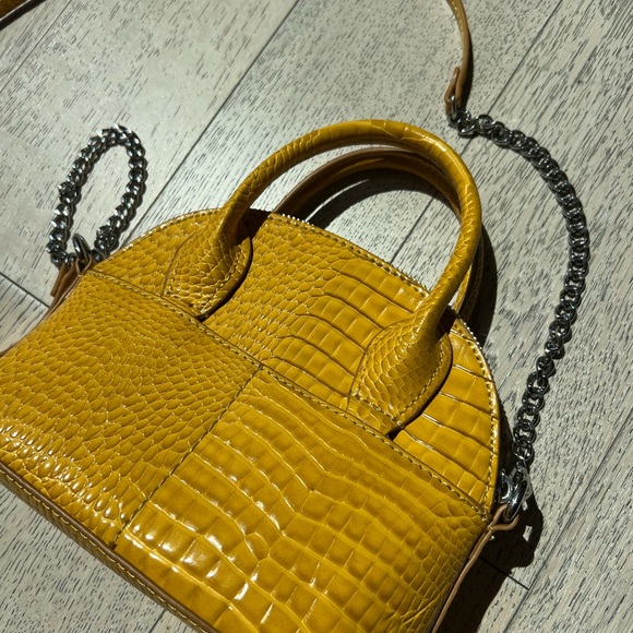 Zara Yellow Faux Crocodile Pattern Handbag - Picture 4 of 7